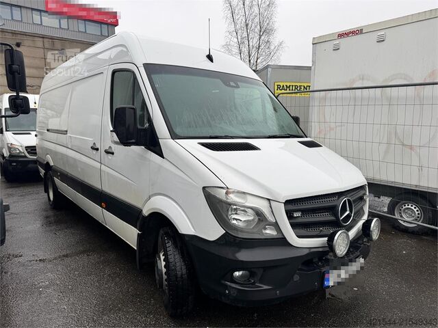عربة ستيشن واغن ذات سقف مرتفع Mercedes-Benz Sprinter 516 Van WATCH VIDEO