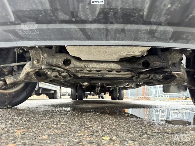 عربة ستيشن واغن ذات سقف مرتفع Mercedes-Benz Sprinter 516 Van WATCH VIDEO