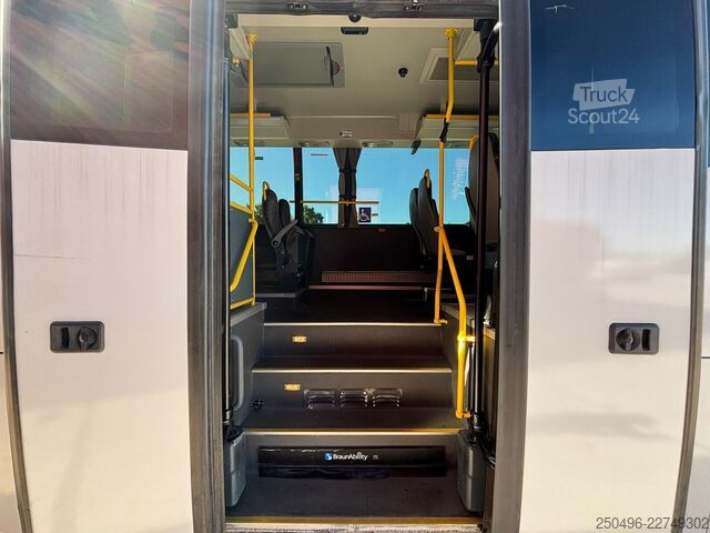 Междугородний автобус Scania K 320 A30 Higer 4x2 47 SEATS + 14 STANDING / AC...