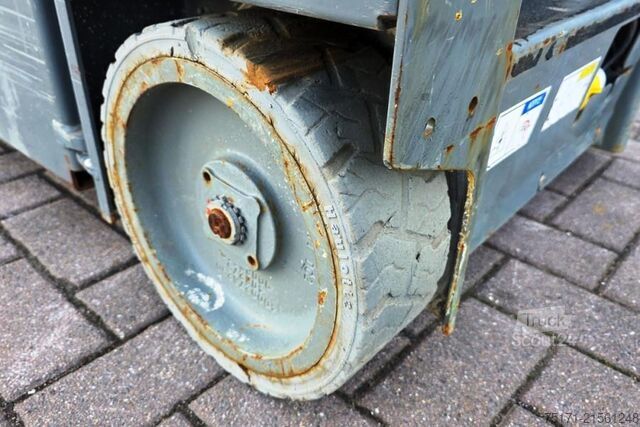 Škarjasto dvigalo Haulotte Star 6AE Electric, Non Marking Tyres, 5.8m Working