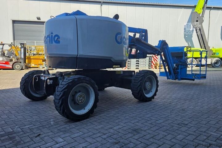 Chargeuse Genie Z45/25 XC Diesel, 4x4 Drive, 16m Working Height, 7