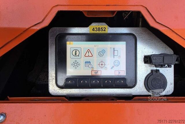 Grue mobile Jekko SPX532CL Electric, Remote Controlled, 17.3m Liftin