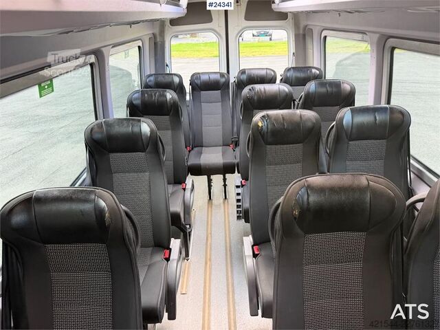 Minibus Mercedes-Benz Sprinter 516 w/ 16+1 and approved for two wheelcha