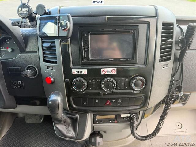 Minibus Mercedes-Benz Sprinter 516 w/ 16+1 and approved for two wheelcha