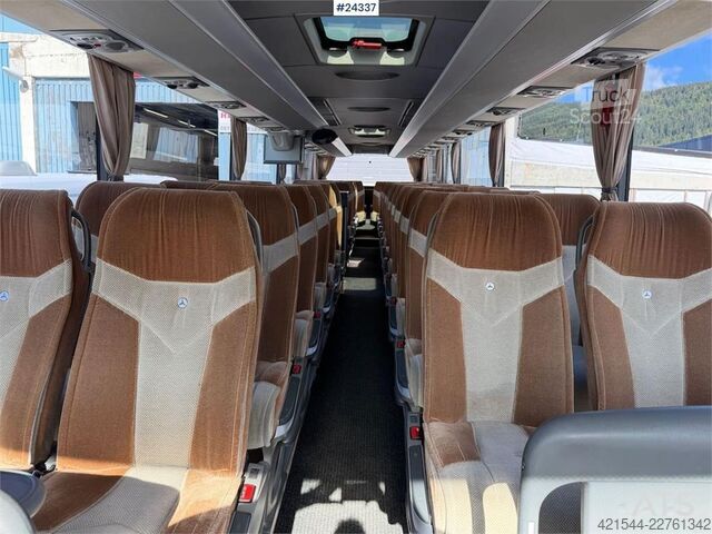 Mercedes-Benz Tourismo 4x2 autobus s 48+1+1 miestami - Nová spojka. WAT Mercedes-Benz Tourismo 4x2 bus w/ 48+1+1 seats - New clutch. WAT