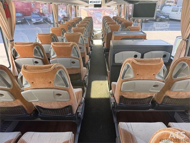 Mercedes-Benz Tourismo 4x2 autobus s 48+1+1 miestami - Nová spojka. WAT Mercedes-Benz Tourismo 4x2 bus w/ 48+1+1 seats - New clutch. WAT