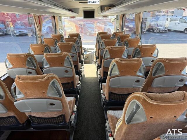 Mercedes-Benz Tourismo 4x2 autobus s 48+1+1 miestami - Nová spojka. WAT Mercedes-Benz Tourismo 4x2 bus w/ 48+1+1 seats - New clutch. WAT