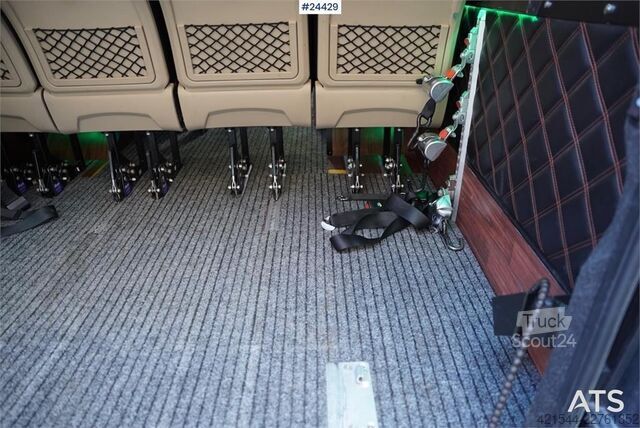Minibus Mercedes-Benz Sprinter 519 CDI – Model – 17+2 Seats with Wheelch