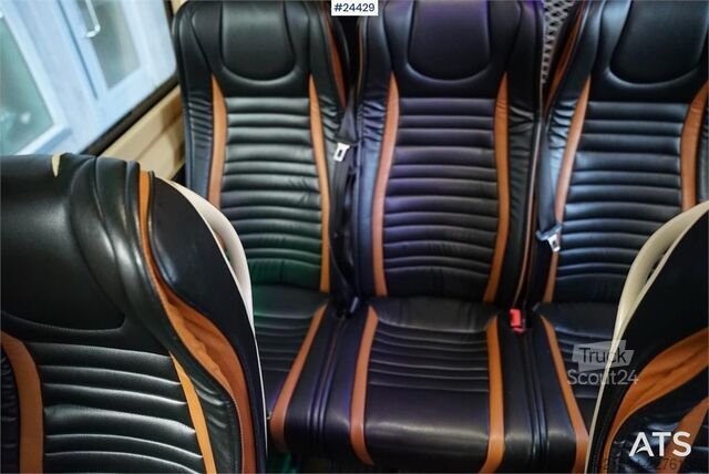 Minibus Mercedes-Benz Sprinter 519 CDI – Model – 17+2 Seats with Wheelch