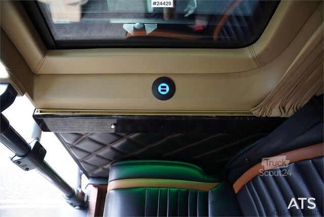 Minibus Mercedes-Benz Sprinter 519 CDI – Model – 17+2 Seats with Wheelch