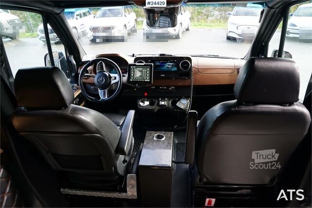 Minibus Mercedes-Benz Sprinter 519 CDI – Model – 17+2 Seats with Wheelch