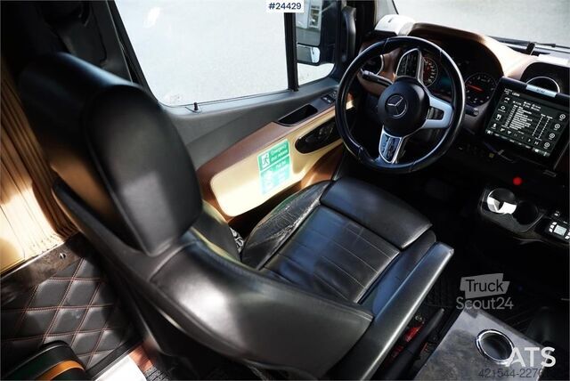 Minibus Mercedes-Benz Sprinter 519 CDI – Model – 17+2 Seats with Wheelch