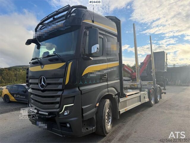 Prepravca dreva Mercedes-Benz Actros 6x4 timber truck with Epsilon M12L timber c