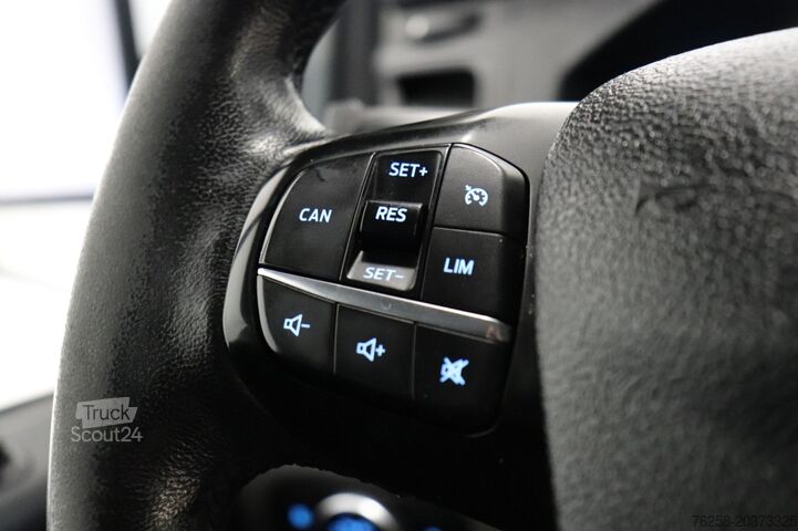 Bestelbus Ford Transit Custom 2.0 TDCI Dubbele Cabine - EURO 6...