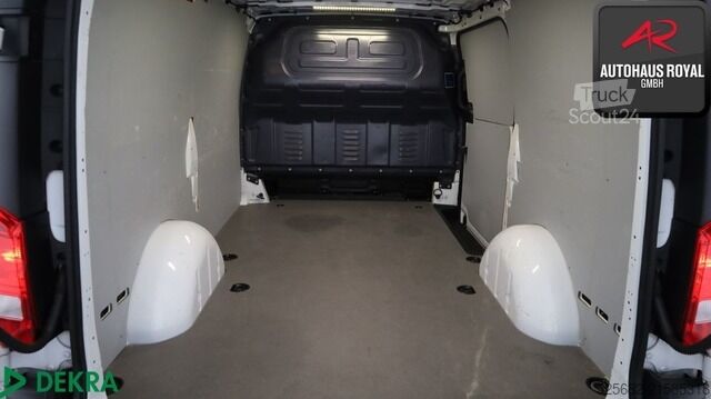 Panelová dodávka mercedes-benz Vito 114 CDI LANG KASTEN STANDHZ,NAVI,DISTRO,AHK