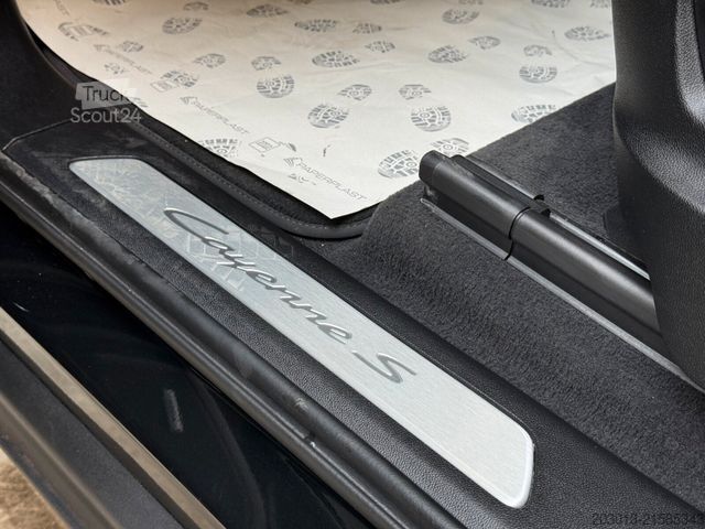 Pick-up PORSCHE Cayenne S Panoramadach 360° Kamera Bose Sound