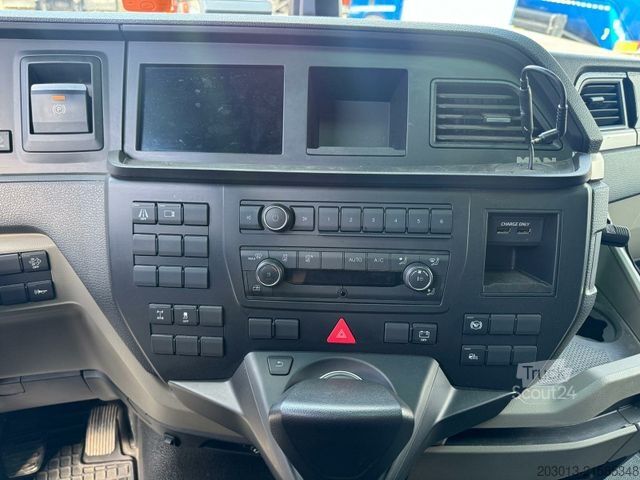 Tovornjak s ploščadjo MAN TGS 18.360 4x2 Pritsche Kran HIAB XHIDUO 188 E5