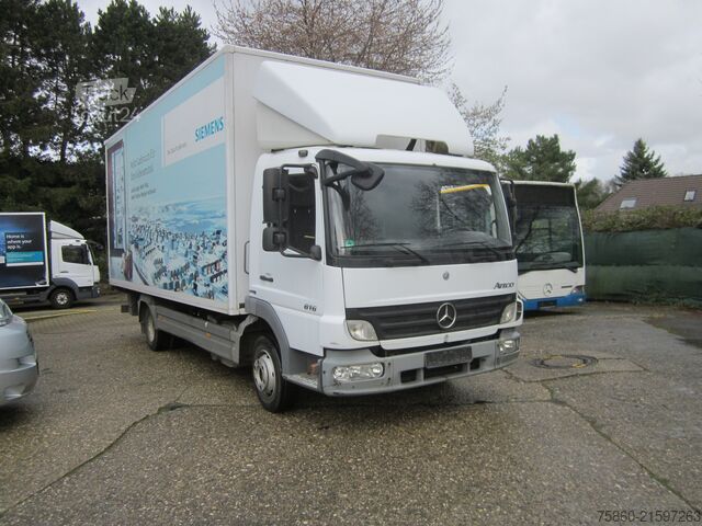 Box truck Mercedes-Benz 816 Atego Koffer mit Ladebordwand