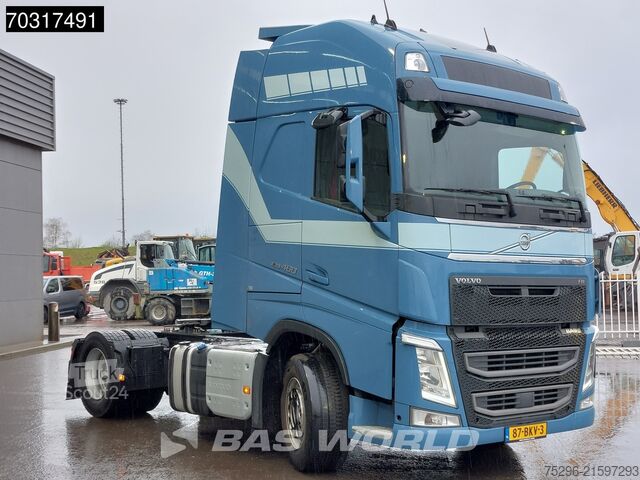 Standard tractor Volvo FH 460 FH 4X2 LNG! NL-Truck XL VEB+