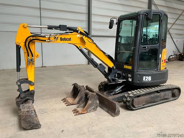 Mini-excavator Bobcat E 26