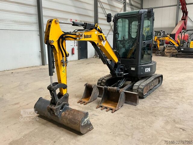 Mini-excavator Bobcat E 26