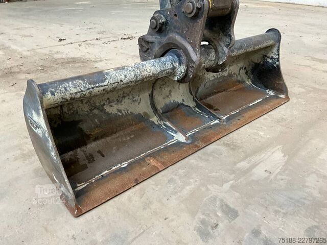 Mini-excavator Bobcat E 26