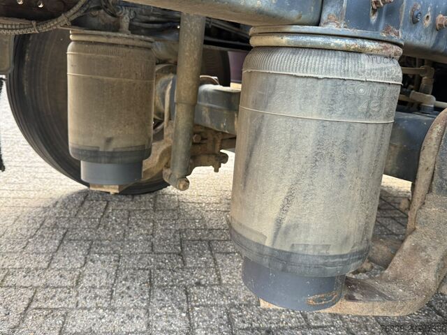 Tanker Renault Premium 380.26