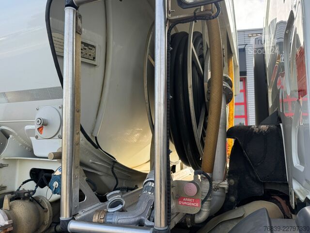 Tanker Renault Premium 380.26