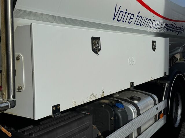 Tanker Renault Premium 380.26