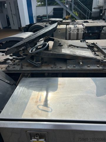 Véhicule tracteur volume DAF 105.510T-verstellb. Sattelplatte-Intarder-Euro5