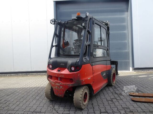 Frontgaffeltruck Linde E50HL-01/600