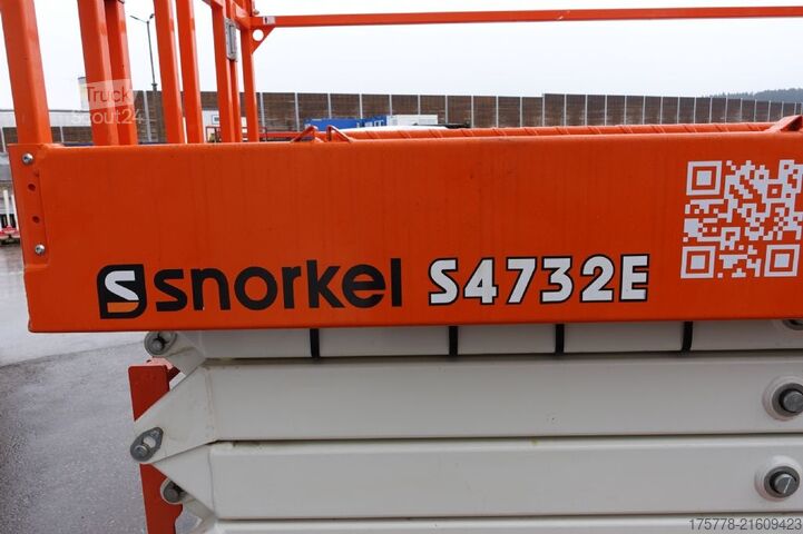 Arbeidsplattform Snorkel S4732E