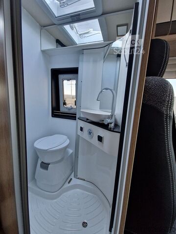 Kamper kombi PÖSSL Summit 600 Plus Markise Solar Navi AHK