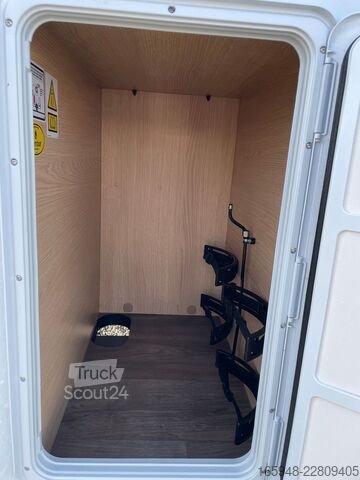 Half-integraal camper SUNLIGHT SUNLIGHT V 66 ADVENTURE EDITION
