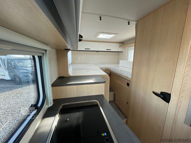 Half-integraal camper SUNLIGHT SUNLIGHT V 66 ADVENTURE EDITION