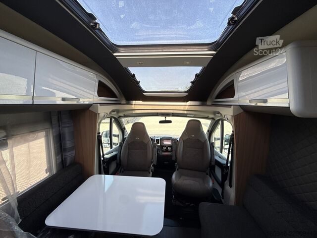 Half-integraal camper ADRIA ADRIA S 670 SC CORAL