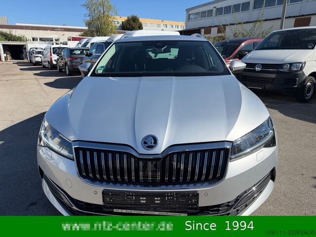 Minibus SKODA Superb Combi Style DSG Business Amundsen Kamera