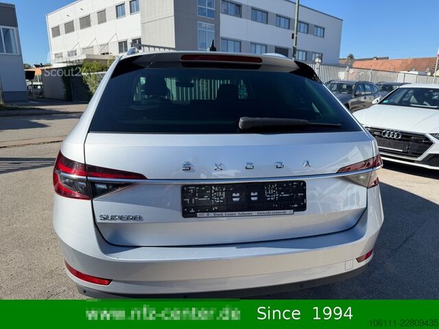 Minibus SKODA Superb Combi Style DSG Business Amundsen Kamera