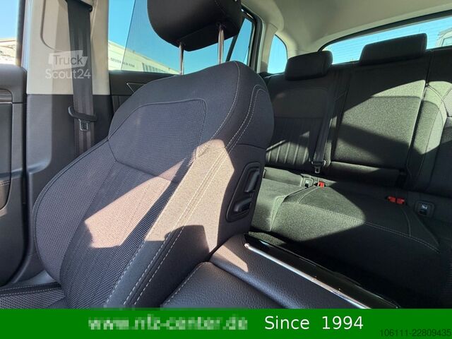 Minibus SKODA Superb Combi Style DSG Business Amundsen Kamera