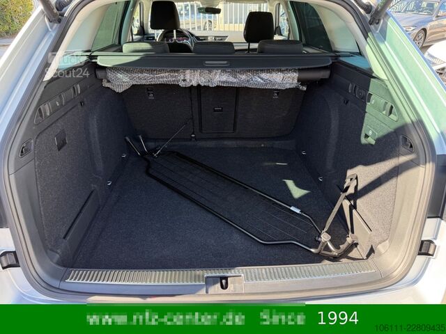 Minibus SKODA Superb Combi Style DSG Business Amundsen Kamera