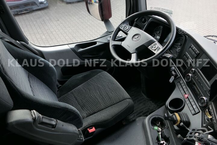 Хладилен камион MERCEDES-BENZ Antos 2536 Kühlkoffer Retarder LBW Euro 6