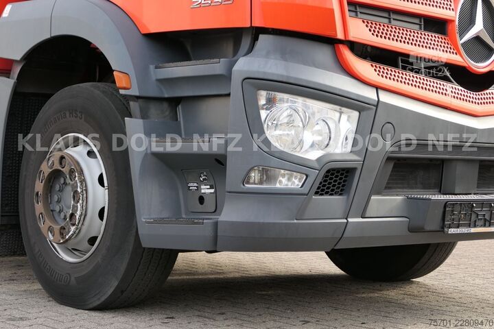 Хладилен камион MERCEDES-BENZ Antos 2536 Kühlkoffer Retarder LBW Euro 6