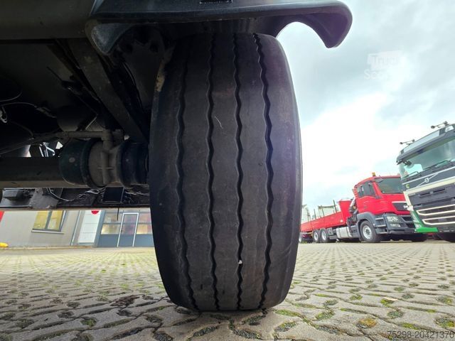 Tankanhänger Esterer , Ulrich TA 18.186 / Alu-Felgen / ADR AT