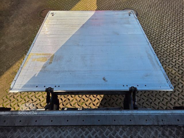 Kühlauflieger ROHR RSK/32 IV / Ladebordwand / Carrier  / LENKACHSE