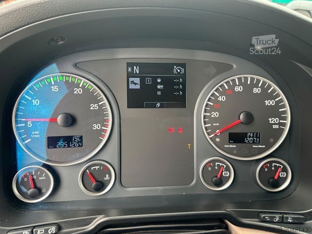 Tankbil MAN TGM 26.320 Rohr 21.000L Oben/unten Funk Lenk