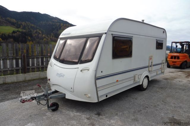 Caravan  Hylander Hyla 2016