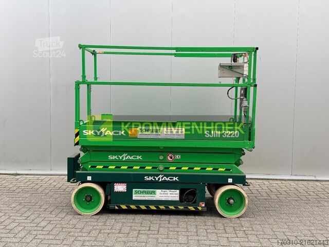 Škarjasto dvigalo Sky Jack SJ III 3220