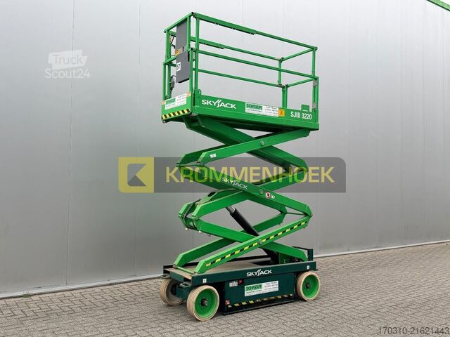 Škarjasto dvigalo Sky Jack SJ III 3220