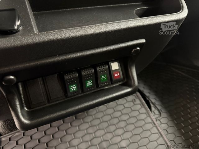 Kleinbus RENAULT MASTER LH2 9 PLACES+PASSIVFAHRER+HANDICAPE