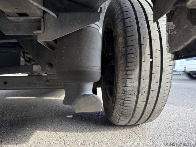 Kleinbus RENAULT MASTER LH2 9 PLACES+PASSIVFAHRER+HANDICAPE